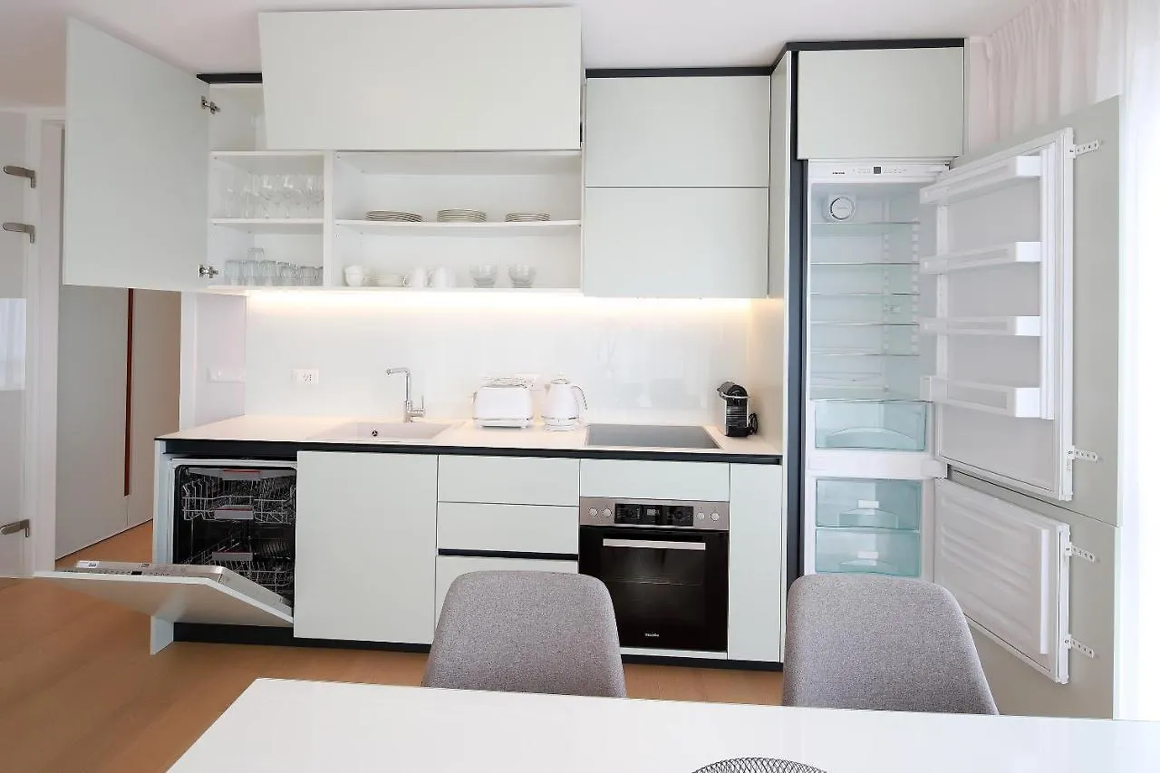 New Apartment With Swimming Pool Near The Beach Ičići
