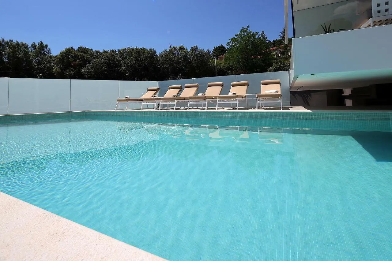 New Apartment With Swimming Pool Near The Beach Ičići Kroatien
